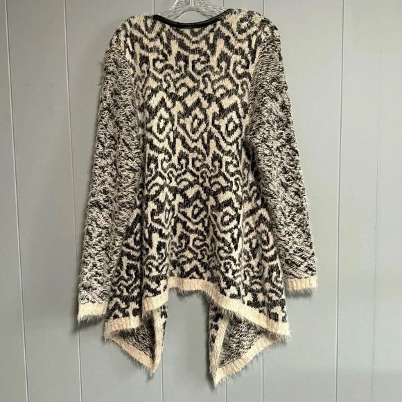 i JEANS BY BUFFALO Black Cream Patterned Open Front Cardigan Sweater Sz Medium - Picture 2 of 7